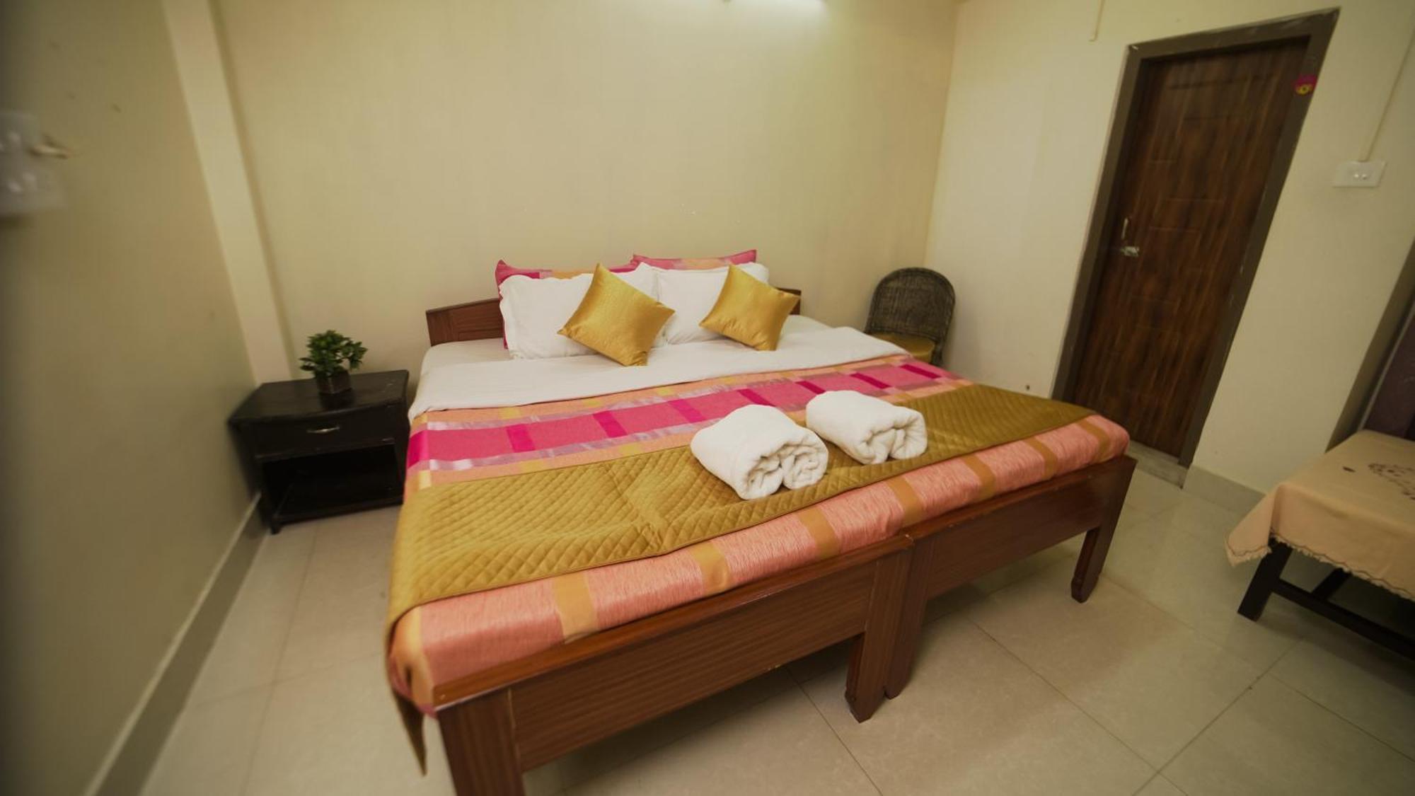 350sqm 10 bedroom, 10 bathroom Apartamento in Laitumkhrah Shillong Exterior foto