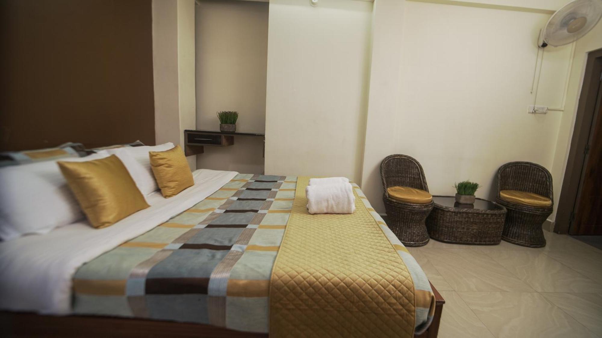 350sqm 10 bedroom, 10 bathroom Apartamento in Laitumkhrah Shillong Exterior foto