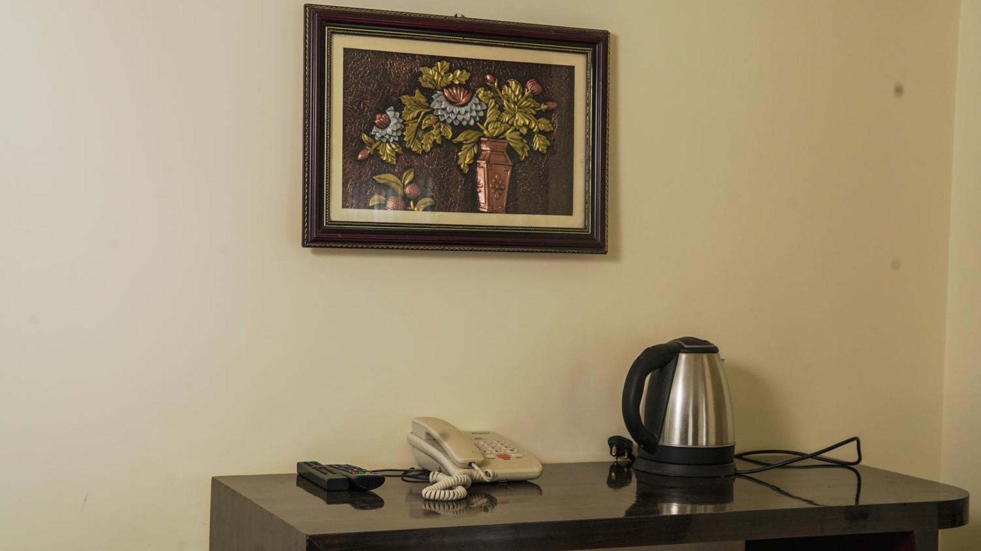 350sqm 10 bedroom, 10 bathroom Apartamento in Laitumkhrah Shillong Exterior foto