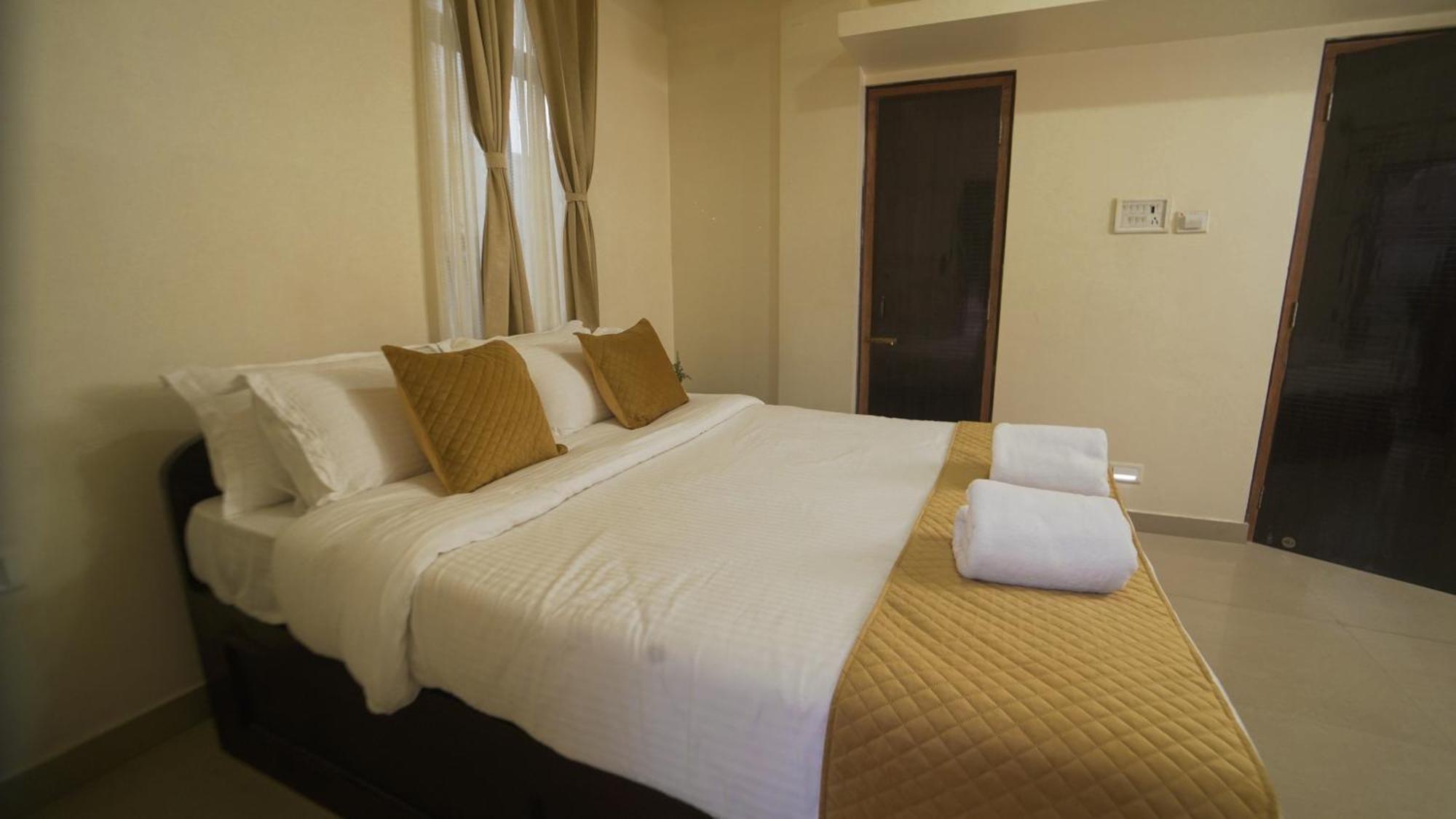 350sqm 10 bedroom, 10 bathroom Apartamento in Laitumkhrah Shillong Exterior foto