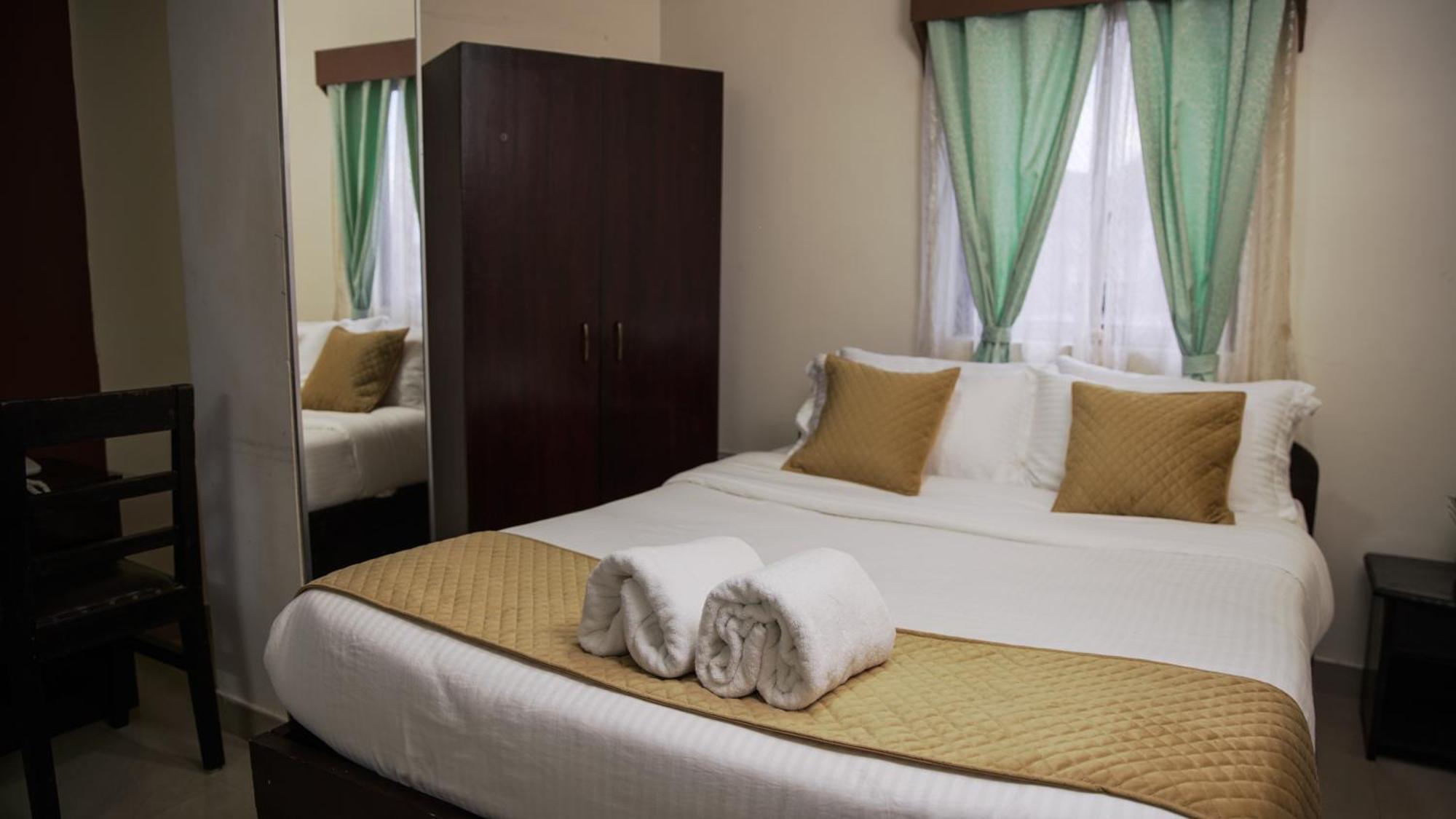 350sqm 10 bedroom, 10 bathroom Apartamento in Laitumkhrah Shillong Exterior foto