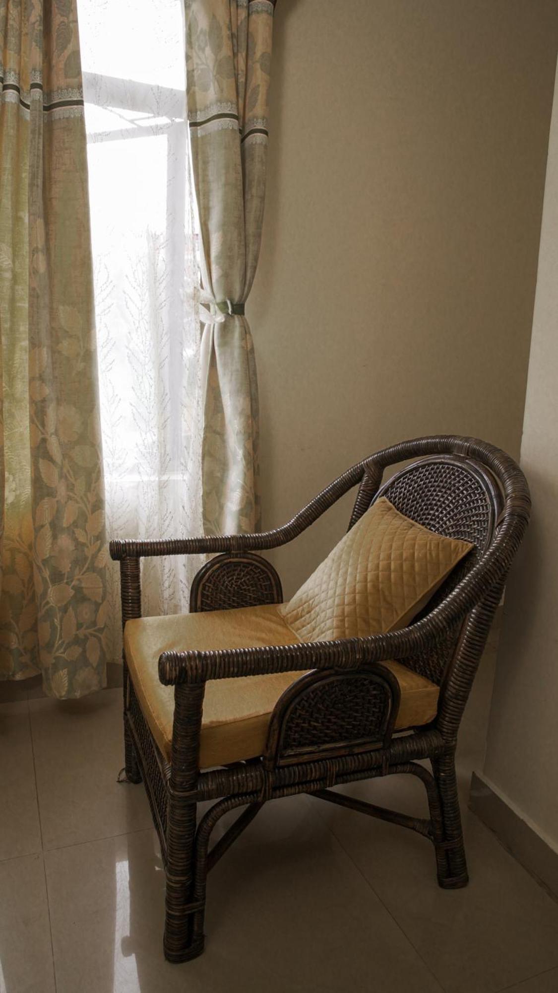 350sqm 10 bedroom, 10 bathroom Apartamento in Laitumkhrah Shillong Exterior foto