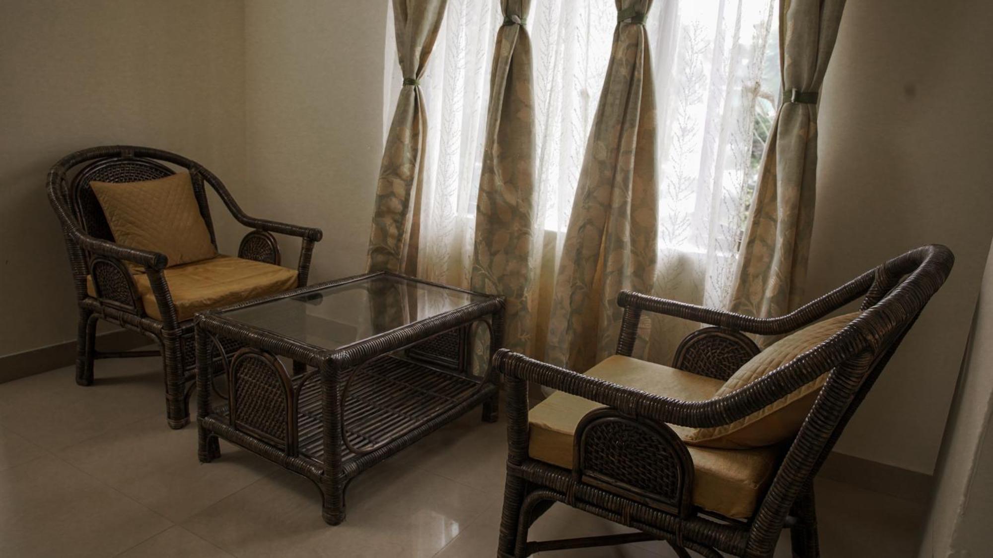 350sqm 10 bedroom, 10 bathroom Apartamento in Laitumkhrah Shillong Exterior foto
